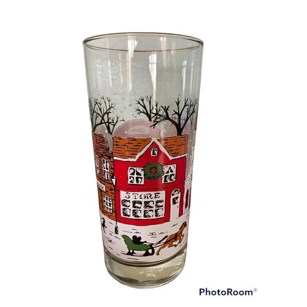 Libbey Winter Scenery Glass with Gold Rim VINTAGE COLLECTIBLE NWT